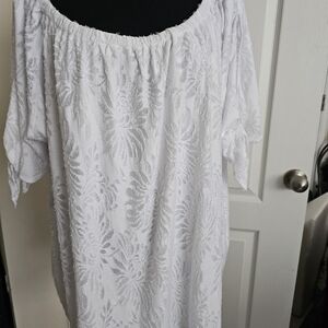 Vince Camuto White Blouse NWOT